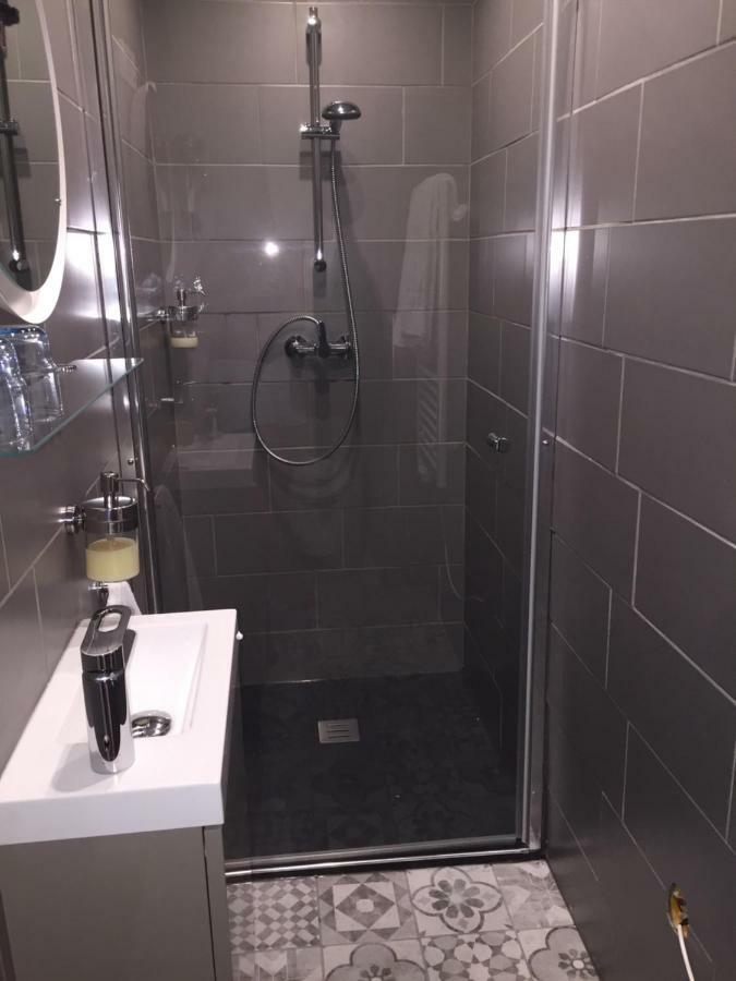 Boutique Hotel B&B Fleurie Saint-Amand-Mont-Rond Bagian luar foto